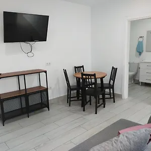 https://open-patio.in-canary-islands.com