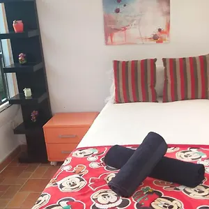 https://apartamento-en-la-milla-de-oro-a-100m-de-la-playa.1costadelsol.com